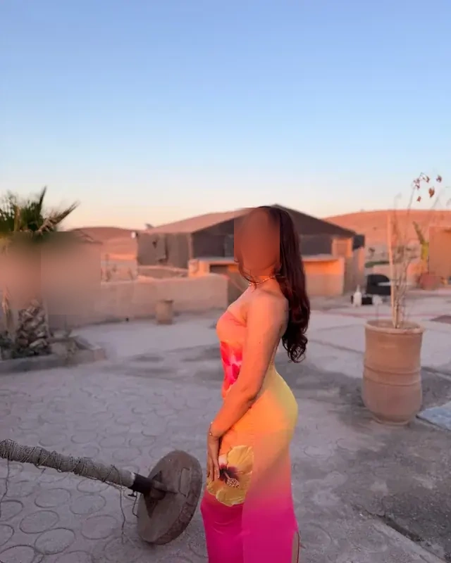 Clara - Image 1