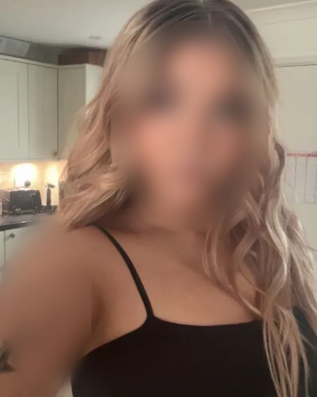 Jennifer - Image 4