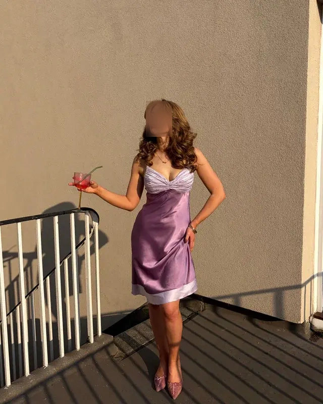 Manon - Image 2